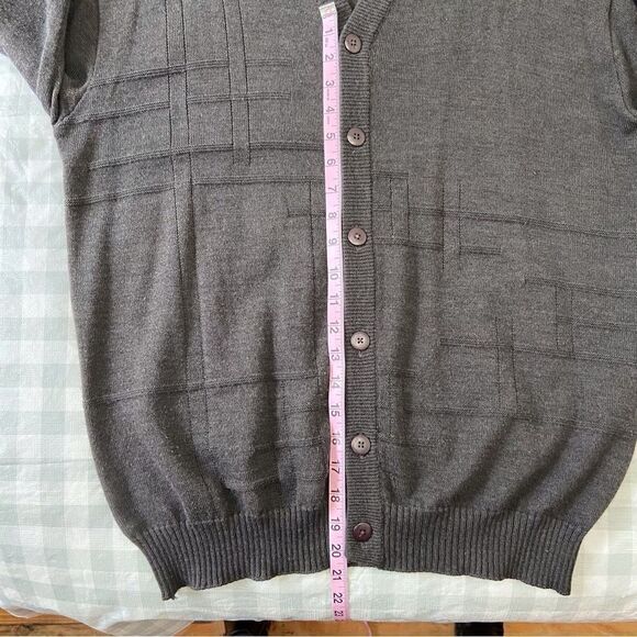 HUNT Club Grandpa 50% wool blend button up cardigan in large grey charcoal - Picture 11 of 15